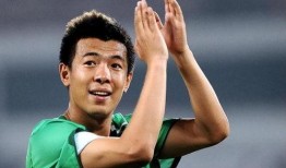 徐亮爆料足球青训视频播放,足球青训幕后真相，视频曝光训练全过程